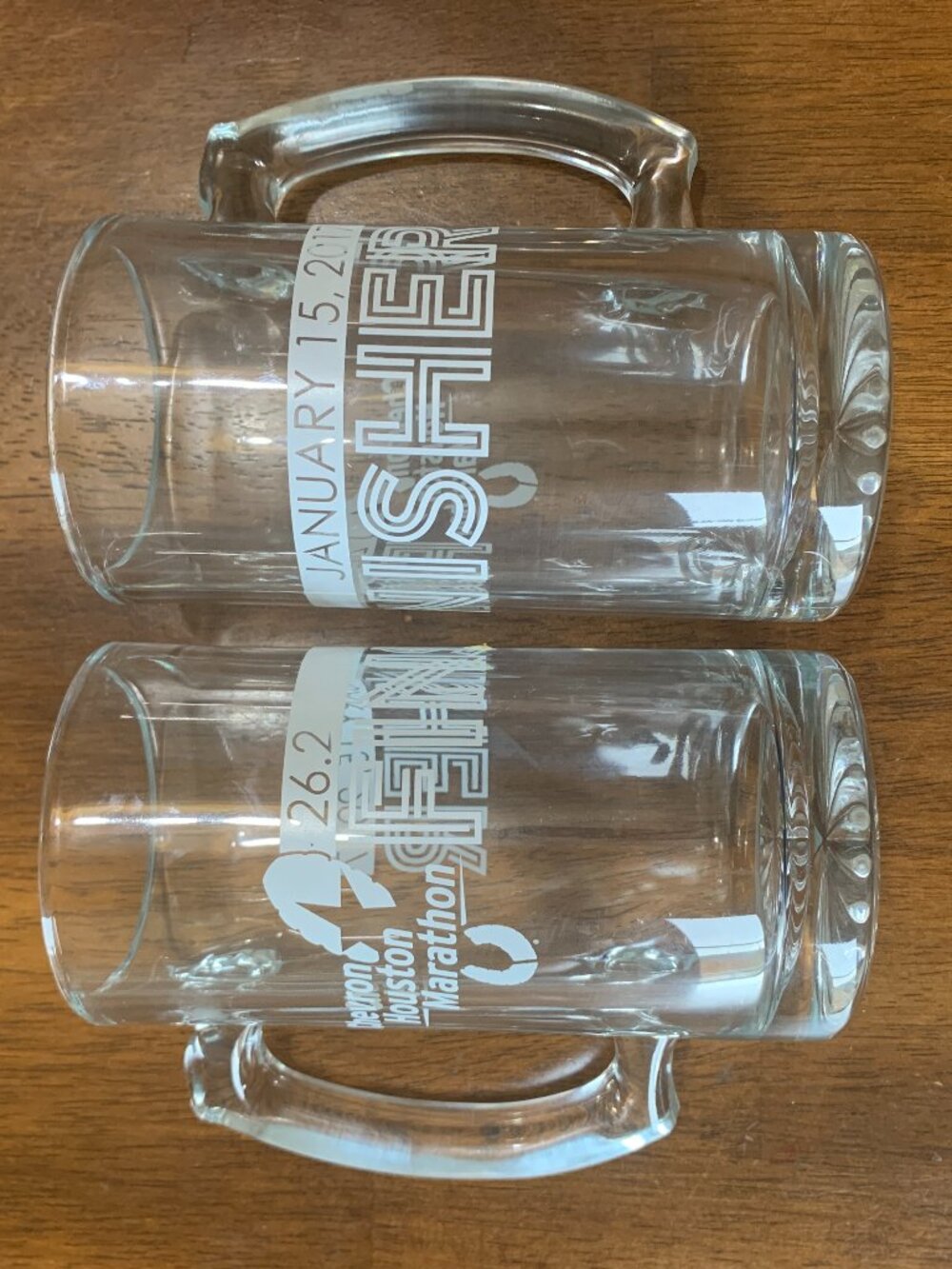 Pair of Chevron Houston Marathon Finisher Glass Mugs Beer Steins 2017